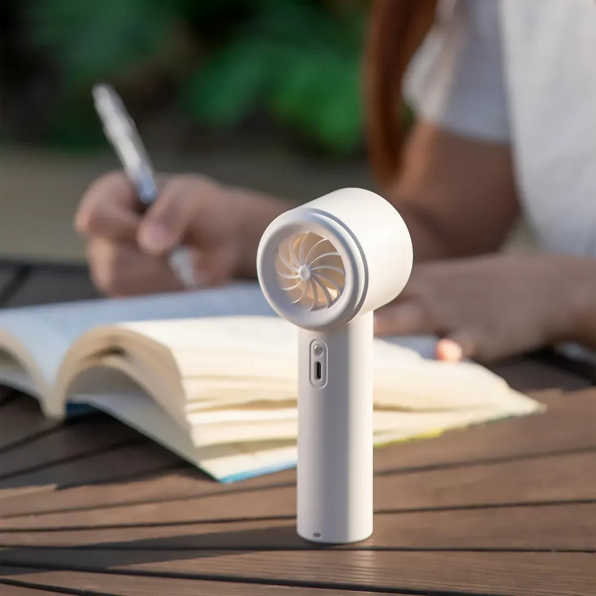Xpower F16 Portable High Speed Fan - White - Tashqila Xpower F16 Portable High Speed Fan - White - Tashqila